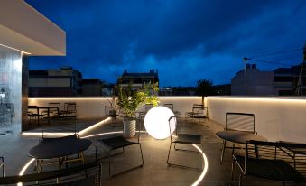 Pingtan Ancient Home Bella Hotel (Longwangtou Beach Branch)