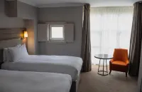 a&o London Docklands Riverside Hotels near Tower Hamlets