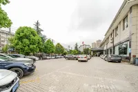 Jiulong Liping Hotel (Lipingqiao Street) Hotel in zona Dongdu Building Pedestrian Street