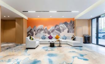 Jingzu E-Sports Hotel (Dezhou Qihe Wanda Plaza Branch)