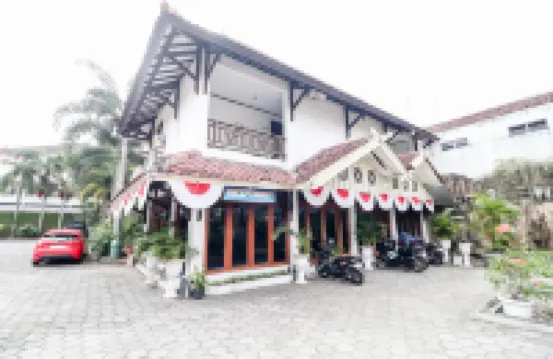 Hotel Limaran 1