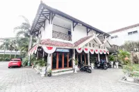Hotel Limaran 1 Hotels in Gondomanan