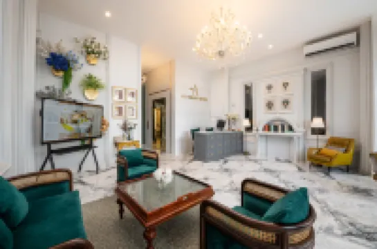 อาลี แกรนด์ โรงแรม