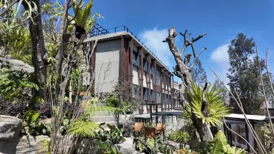Jambuluwuk Bromo Poshtel Các khách sạn ở Baledono