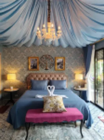 Jungle Moon Boutique Homestay จังเกิ้ลมูน โฮมสเตย์ บางเสร่ สัตหีบ