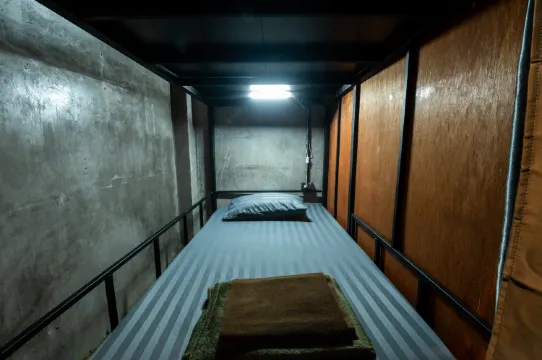 4-Bed In Mixed Dormitory Share Showers Room (Mixed Gender)