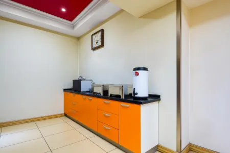 Tangguo Holiday Hotel Harbin Li'erhui Отели рядом с достопримечательностью «Heilongjiang Foreign Economic Institute»