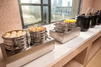 鉑悅水晶飯店（餘干琵琶湖景區米蘭街店） - 早餐