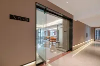 BORMMAN Hotel ( Wuzhou Wangcheng Square No. 4 Middle School Branch) Hotels in Wuzhou