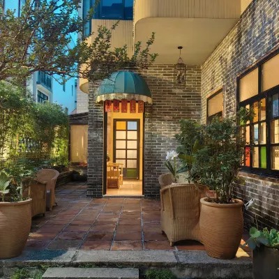 Sudi Courtyard Hotels near Shunfeng Mountain Park