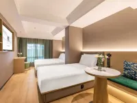 Qiuguo Hotel（Beijing Sanlitun East Bridge Subway Station Branch） Hotels near Parkview Green