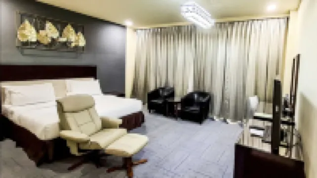Narita Hotel Tangerang Hotels in Cipondoh