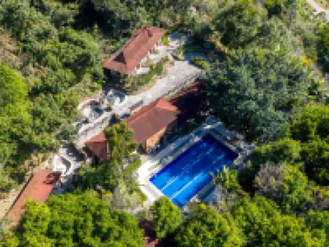 麓川璞隱溫泉康養酒店 龍陵酒店