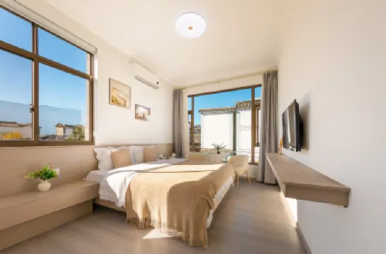 Dali Gardenia Homestay (Erhai Caicun Branch) Hotels near Cai Village