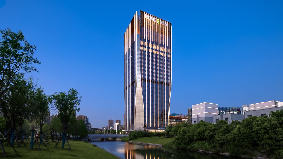 HOME2 SUITS BY HILTON NINGBO HANGZHOU BAY NEW AREA