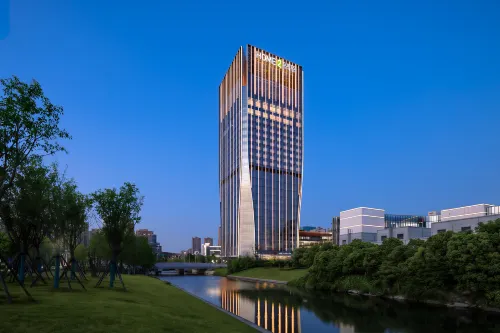 HOME2 SUITS BY HILTON NINGBO HANGZHOU BAY NEW AREA