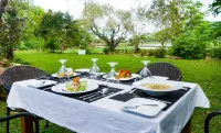 Grand Tamarind Lake - breakfast