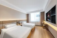 Four Seasons Scenic Hotel (Wuyuan High-Speed Railway Station Cultural Square)