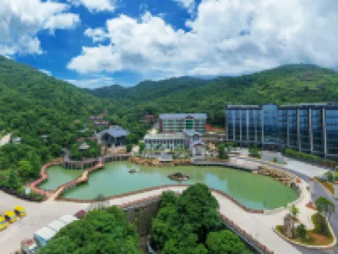 Hanshan se lake yunding resort (Fengshun Hotel, Meizhou) Hotels in Fengshun