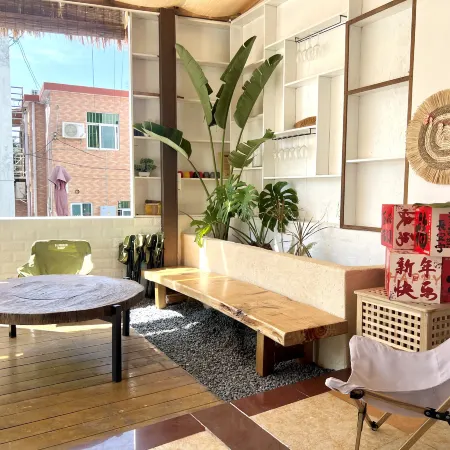 Pingshang Surf Inn (Xichong Beach Branch) Отели рядом с достопримечательностью «Кичонг Бич»