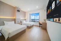 Cloud Hotel