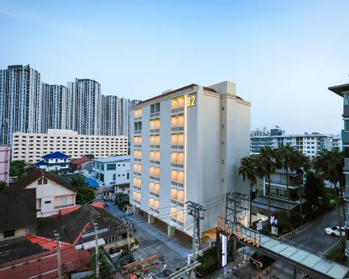 B2 Huai Khwang Boutique & Budget Hotel Hotels near Huai Khwang