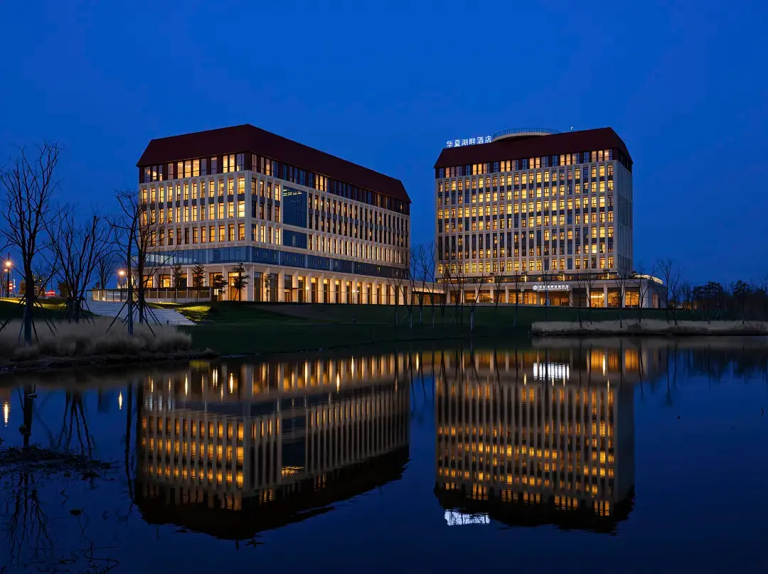 Huaxia Lakeside Resort Hotel - Quzhou