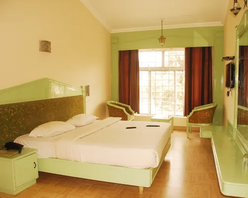 โรงแรม แซฟไฟร์ การ์เดน วิว โรงแรมในอูตี้