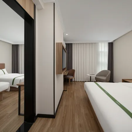 GreenTree Inn (Anqid Railway Passenger Transport Center Station 7th Street Fuyang Hotel)