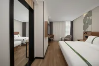 GreenTree Inn (Anqid Railway Passenger Transport Center Station 7th Street Fuyang Hotel)