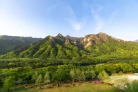 KensingtonHotel Seorak - Mountain view