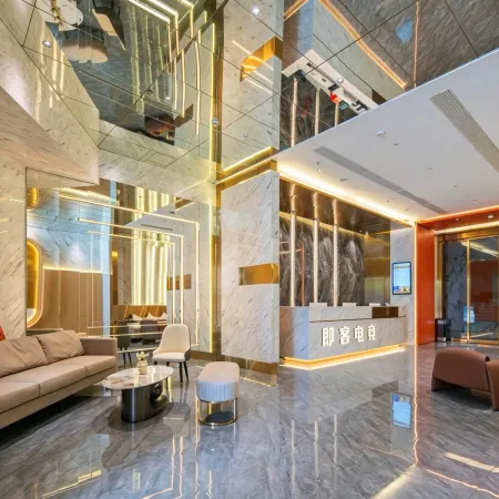 JiKe E-Sports Hotel (Chenzhou Wuling Square Branch)