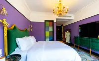 Lakeside Lanting Homestay (Western Mountain Scenic Area)