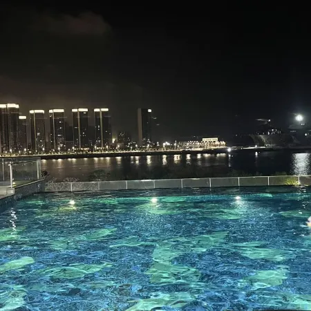 Yunqi Seaside Apartment (Zhanjiang Jinshawan)
