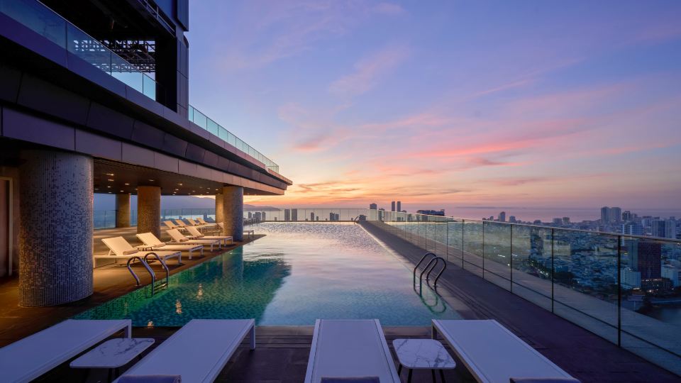 Courtyard by Marriott Danang Han River