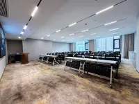 Licheng·Zhi Hotel (Pingdingshan Railway Station & Hebin Park Branch) - Business