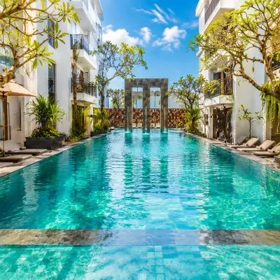 D'Primahotel Petitenget Seminyak 2 Отели рядом с достопримечательностью «Улица Петитенгет-стрит»