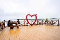 Noura Resort Semporna - สระว่ายน้ำส่วนตัว