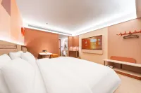 Orange Hotel (Shanghai Qingpu New Town Subway Station Branch)