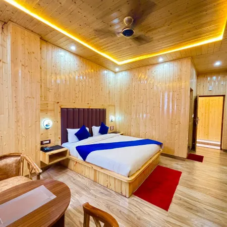 Rahul Hotel And Restaurant