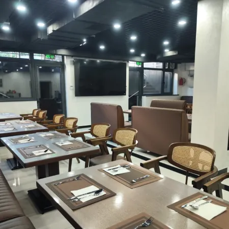 Rixa Plaza Hotel