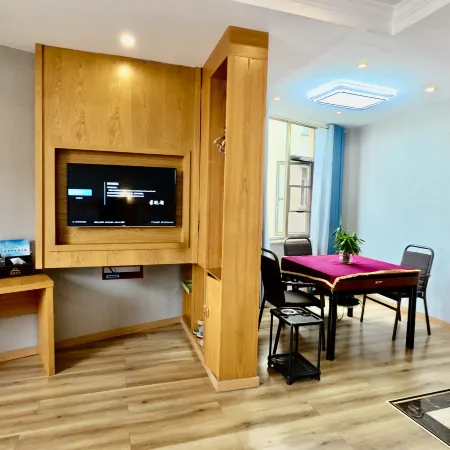 Xiongfeng Hotel