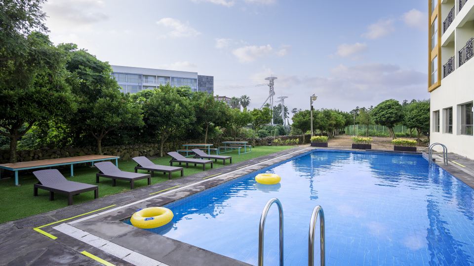 Jeju Pearly Hotel