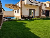 Nubian Villa with Private Pool - Homestays