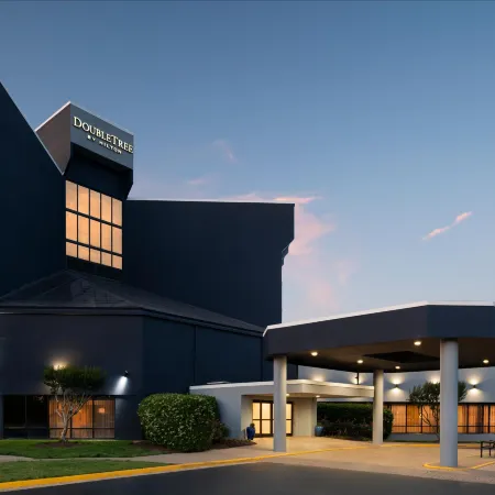 DoubleTree by Hilton Richmond - Midlothian