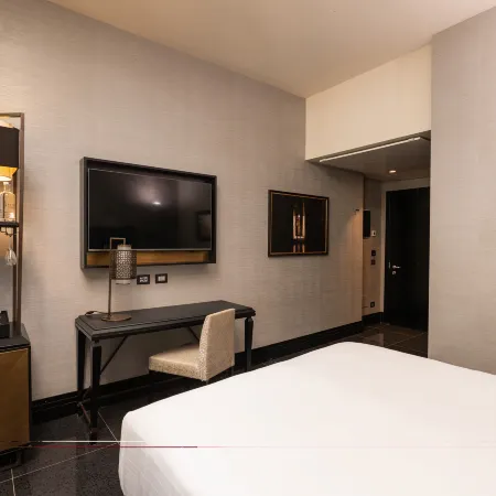 The Venice Times Hotel, Vignette Collection by IHG Отели рядом с достопримечательностью «Санта-Кроче»