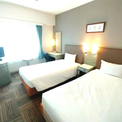 Grand Central Hotel Hotels near Kitanomaru Park