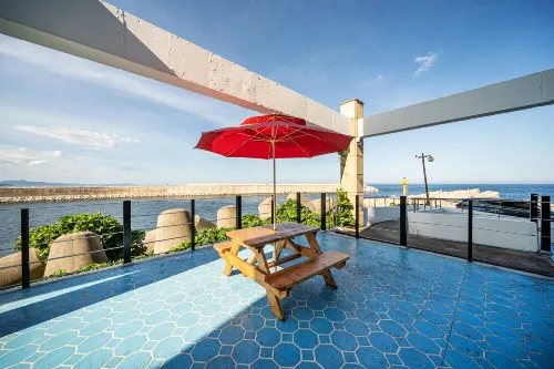 Yeongdeok Harbor Stay - Bãi đậu xe