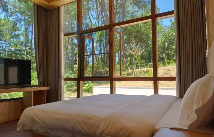 Anji Kangyun Homestay (Guzhang East Road Anji Logistics Park)