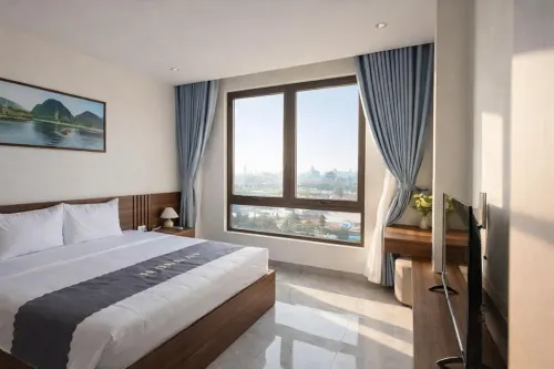The Sun Hotel Ninh Binh - Near Hoa Lu Old Town - ที่มีที่จอดรถ